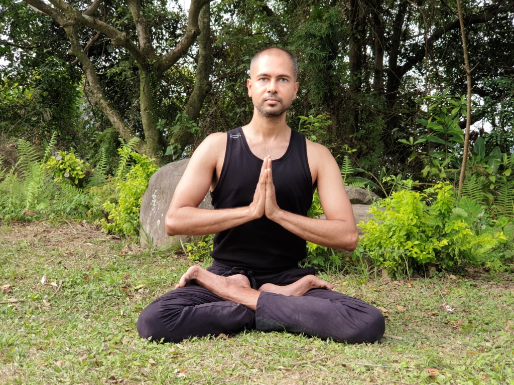 Meet Prabhat Bhadauria your Yoga Teacher